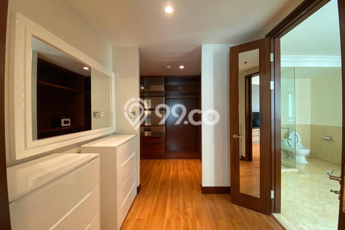 Hunian Strategis 217m2 di Pakubuwono Jakarta Selatan 3 KT Hunian Strategis 217m2 di Pakubuwono Jakarta Selatan 3 KT
