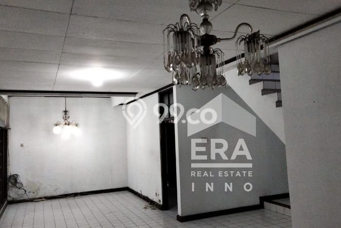 Ready to Use! Luxury House LT 1541m2 Desain Elegan di Pasteur Ready to Use! Luxury House LT 1541m2 Desain Elegan di Pasteur