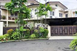 Jual Rumah Mewah Elegan Dengan View Eksklusif di Bintaro, Tangerang Selatan Jual Rumah Mewah Elegan Dengan View Eksklusif di Bintaro, Tangerang Selatan