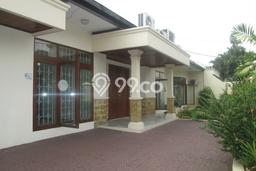 Disewakan Rumah Murah di Cipete Jakarta Selatan Punya 5 KT Disewakan Rumah Murah di Cipete Jakarta Selatan Punya 5 KT