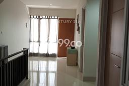 Dijual Hunian Rumah Nyaman 4 KT di Duri Kepa, Jakarta Barat Dijual Hunian Rumah Nyaman 4 KT di Duri Kepa, Jakarta Barat