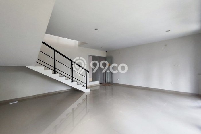 LOKASI STRATEGIS! Gudang Kawasan , Luas 308m2m², Area Komersial, Mainroad LOKASI STRATEGIS! Gudang Kawasan , Luas 308m2m², Area Komersial, Mainroad