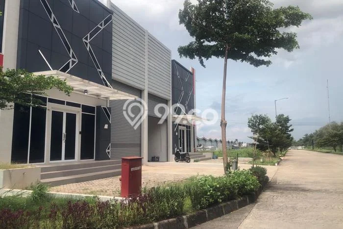 Unit Gudang Dijual di Cibinong Bogor 308m2 Unit Gudang Dijual di Cibinong Bogor 308m2