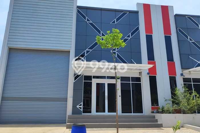 Gudang Dijual di Depok LT 360m2 & LB 308m2 Lokasi Terbaik! Gudang Dijual di Depok LT 360m2 & LB 308m2 Lokasi Terbaik!