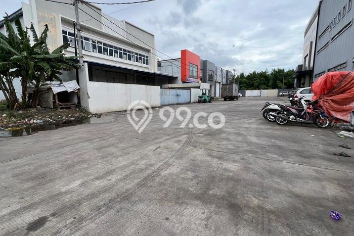 Tanah Dijual Area Strategis di Daan Mogot Jakarta Barat 2140m2 Tanah Dijual Area Strategis di Daan Mogot Jakarta Barat 2140m2