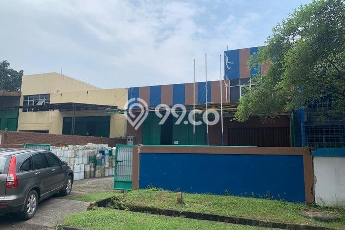 Jual Gudang Strategis di Jababeka, Luas 408m2m², Jalan Utama, Kawasan Komersial Jual Gudang Strategis di Jababeka, Luas 408m2m², Jalan Utama, Kawasan Komersial