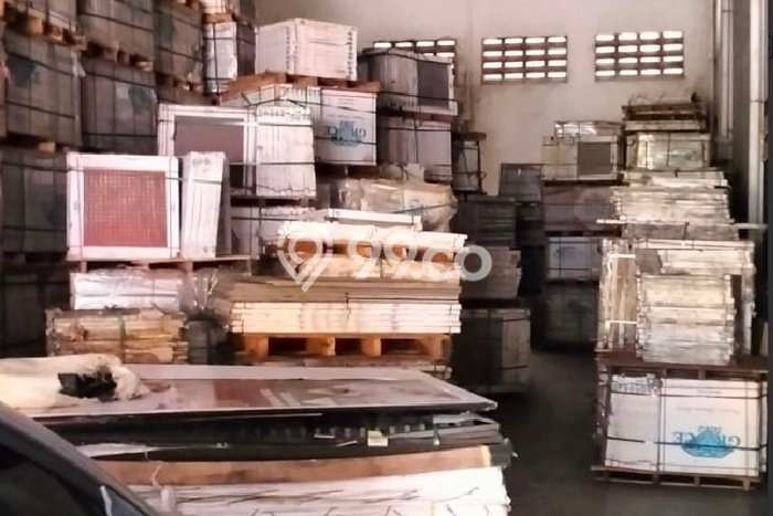 Dijual! Gudang di Daan Mogot Jakarta Barat LT 293m2 / LB 238m2 Kawasan Strategis Dijual! Gudang di Daan Mogot Jakarta Barat LT 293m2 / LB 238m2 Kawasan Strategis