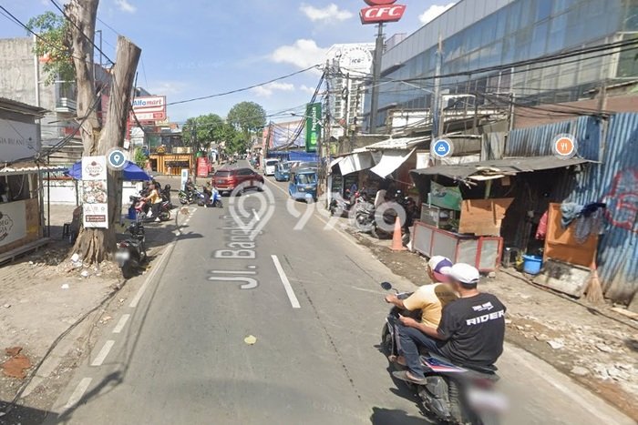 Tanah Dijual Lokasi Strategis di Jakarta Selatan dengan Luas 1784m2 Tanah Dijual Lokasi Strategis di Jakarta Selatan dengan Luas 1784m2