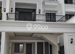 Rumah Mewah LB 119m2 Siap Huni Desain Elegan di Kalibata, Jakarta Selatan Rumah Mewah LB 119m2 Siap Huni Desain Elegan di Kalibata, Jakarta Selatan