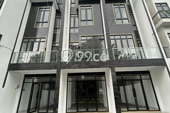Untuk Dijual! Ruko di Rawamangun Jakarta Timur LT 89m2 / LB 220m2 Kawasan Bisnis Untuk Dijual! Ruko di Rawamangun Jakarta Timur LT 89m2 / LB 220m2 Kawasan Bisnis