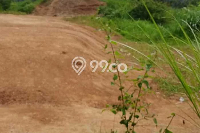 Lahan Dijual Lokasi Parakan Salak, Sukabumi dengan Luas Tanah 13450m2 dan Status - Lahan Dijual Lokasi Parakan Salak, Sukabumi dengan Luas Tanah 13450m2 dan Status -