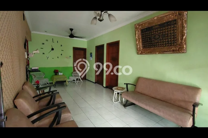 Rumah Modern Cantik 5 KT Siap Huni di Rungkut Rumah Modern Cantik 5 KT Siap Huni di Rungkut