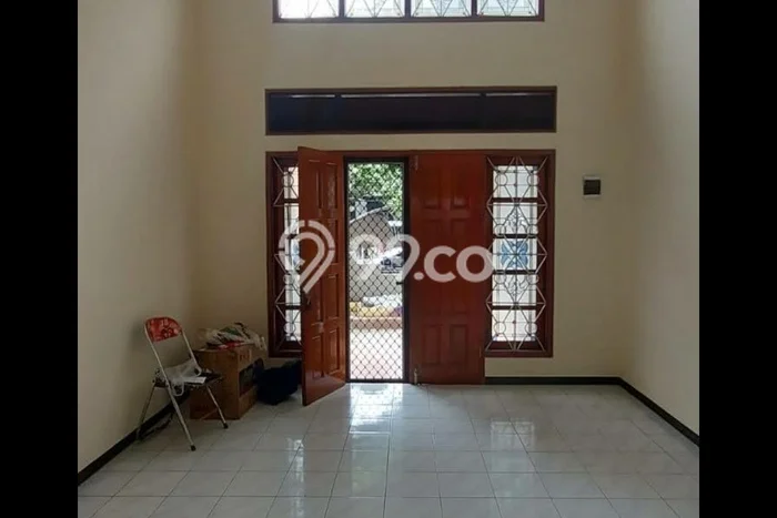 Disewakan Cepat Rumah Kondisi Baik di Kawasan Taman, Sidoarjo Disewakan Cepat Rumah Kondisi Baik di Kawasan Taman, Sidoarjo
