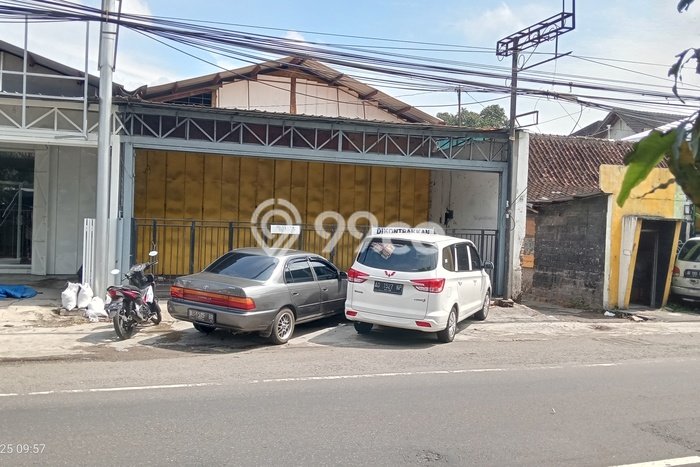 Komersial Disewa di Kalasan, Sleman, LT 300m2 / LB 300m2 Komersial Disewa di Kalasan, Sleman, LT 300m2 / LB 300m2
