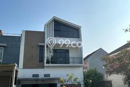 Dijual Rumah Premium dengan Fasilitas Sekitar Komplit di Sentul City, Bogor Dijual Rumah Premium dengan Fasilitas Sekitar Komplit di Sentul City, Bogor