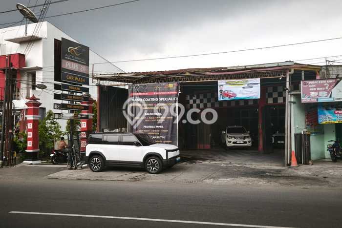 Jual Komersial di Banyumanik, Luas 450m2m², Area Komersial Jual Komersial di Banyumanik, Luas 450m2m², Area Komersial