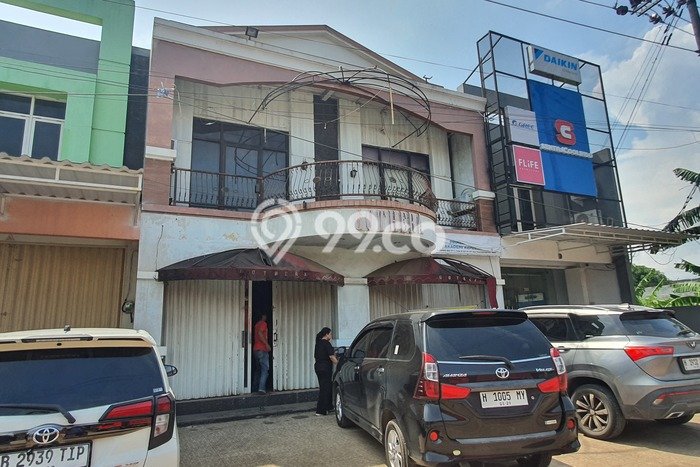 Ruko Dijual di Weleri LT 216m2, LB 216m2 untuk Investasi Ruko Dijual di Weleri LT 216m2, LB 216m2 untuk Investasi