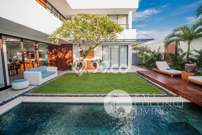Rumah area Tibubeneng, Badung, Luas 406m² Bangunan 370m² Rumah area Tibubeneng, Badung, Luas 406m² Bangunan 370m²