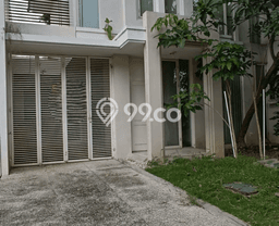 Rumah Berkualitas , Surabaya, LT 216m2m² LB 154m2m² Rumah Berkualitas , Surabaya, LT 216m2m² LB 154m2m²