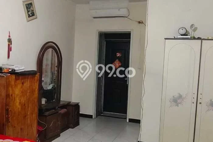 Rumah Luas Asri 3 KT Siap Huni di Taman Surya Jakarta Barat Rumah Luas Asri 3 KT Siap Huni di Taman Surya Jakarta Barat