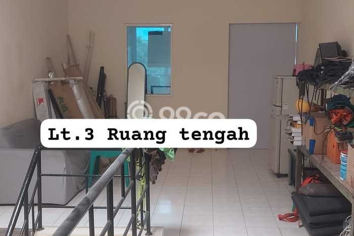 Ruko Dijual di Jakarta Barat LT 48m2 & LB 96m2 Lokasi Terbaik! Ruko Dijual di Jakarta Barat LT 48m2 & LB 96m2 Lokasi Terbaik!