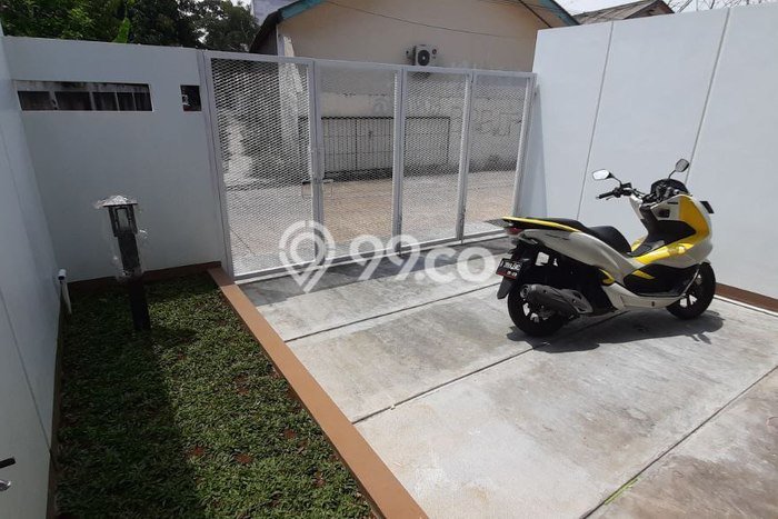 For Sale Rumah 3 Kamar Lokasi Ideal Bagus dan Strategis di Cilodong For Sale Rumah 3 Kamar Lokasi Ideal Bagus dan Strategis di Cilodong