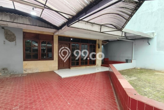 Jual Rumah Eksklusif 5 KT di Srengseng, Jakarta Barat Jual Rumah Eksklusif 5 KT di Srengseng, Jakarta Barat