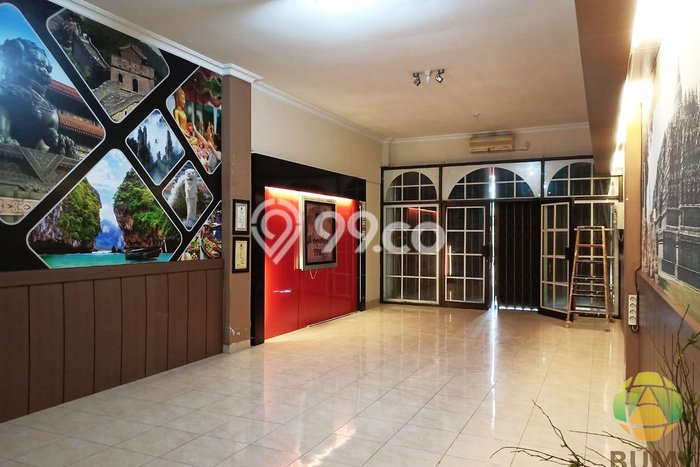 Ruko Dijual di Sleman LT 101m2 & LB 260m2 Lokasi Terbaik! Ruko Dijual di Sleman LT 101m2 & LB 260m2 Lokasi Terbaik!