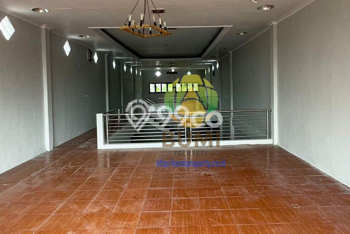 FOR SALE! Ruko di Sragen Sragen, LT 250m2, LB 500m2 FOR SALE! Ruko di Sragen Sragen, LT 250m2, LB 500m2