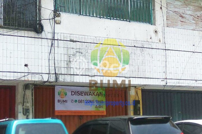Ruko disewakan di Laweyan Solo dengan luas bangunan 225m2 Ruko disewakan di Laweyan Solo dengan luas bangunan 225m2