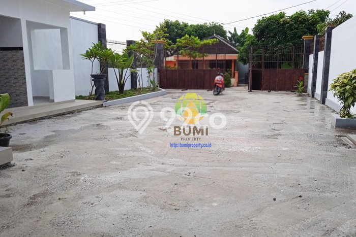 Gudang disewakan di Gatak Sukoharjo dengan luas bangunan 800m2 Gudang disewakan di Gatak Sukoharjo dengan luas bangunan 800m2