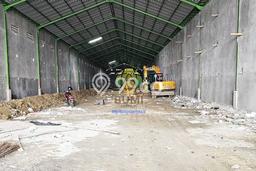 Gudang disewakan di Solo Baru Solo dengan luas bangunan 1800m2 Gudang disewakan di Solo Baru Solo dengan luas bangunan 1800m2