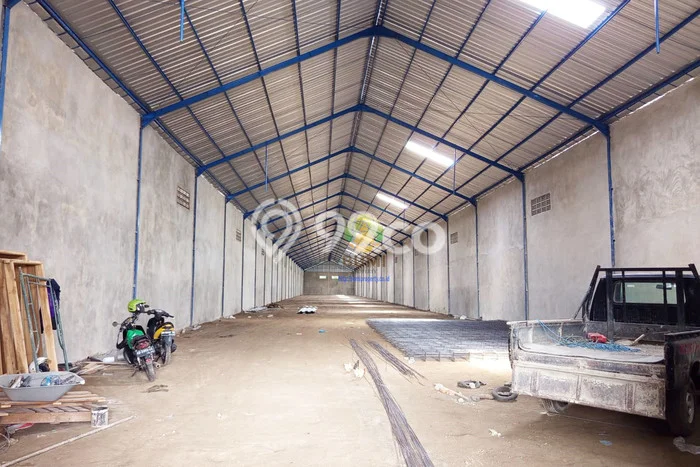 Gudang untuk disewa di Trucuk punya LT 2600m2 & LB 1850m2 harga sewa kompetitif Gudang untuk disewa di Trucuk punya LT 2600m2 & LB 1850m2 harga sewa kompetitif