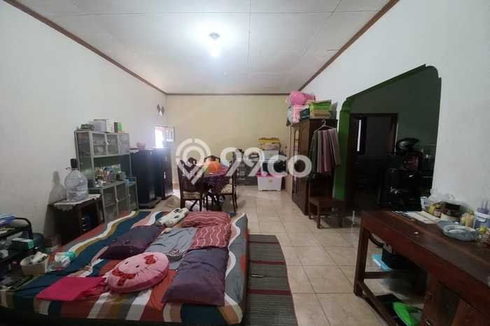 Rumah Modern Minimalis 3 KT Bisa Langsung Pindah di Teras Rumah Modern Minimalis 3 KT Bisa Langsung Pindah di Teras