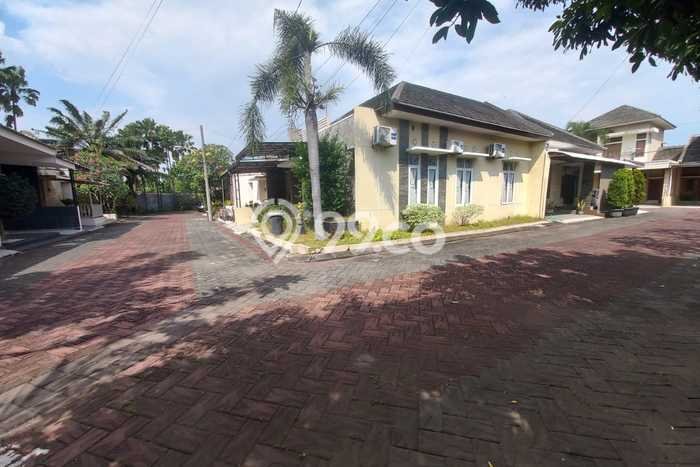 Jual Rumah Strategis Bagus Punya 3 KT di Colomadu Karanganyar SHM Jual Rumah Strategis Bagus Punya 3 KT di Colomadu Karanganyar SHM