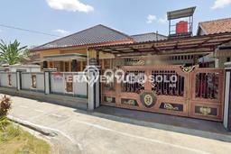 For Sale Rumah 4 Kamar Lokasi Strategis Nyaman dan Strategis di Teras For Sale Rumah 4 Kamar Lokasi Strategis Nyaman dan Strategis di Teras