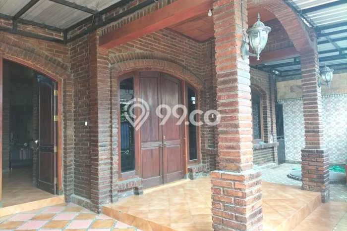 Rumah Modern 5 KT LT 200m2 di Winong Rumah Modern 5 KT LT 200m2 di Winong