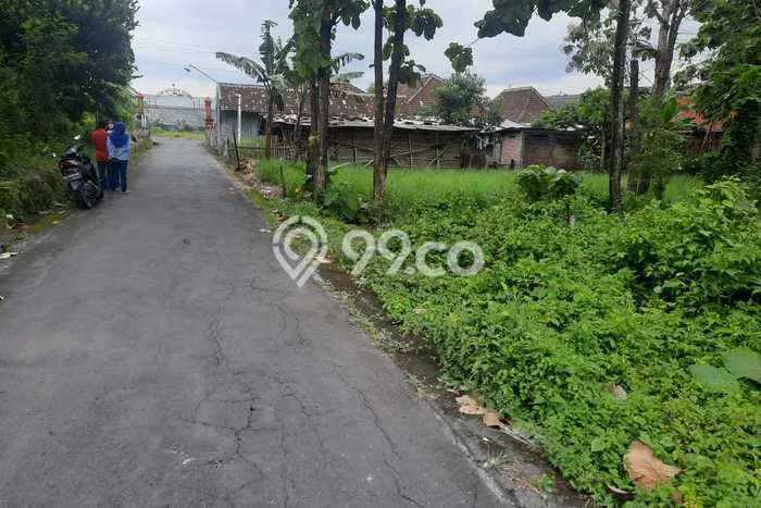 Lahan Kosong Dijual di Gondangrejo, Karanganyar, Luas 520m2 Area Strategis Lahan Kosong Dijual di Gondangrejo, Karanganyar, Luas 520m2 Area Strategis
