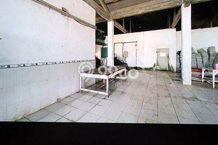 Unit Pabrik Dijual di Tangerang LT 10000m2 & LB 9000m2 Unit Pabrik Dijual di Tangerang LT 10000m2 & LB 9000m2