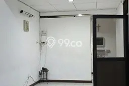 Lokasi strategis! Rumah siap pakai dikontrakkan di Kelapa Gading LB 150m2 Lokasi strategis! Rumah siap pakai dikontrakkan di Kelapa Gading LB 150m2