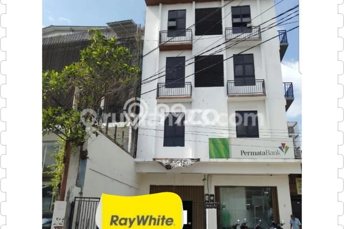 Ruko Dijual di Jakarta Pusat LT 264m2 & LB 200m2 Lokasi Terbaik! Ruko Dijual di Jakarta Pusat LT 264m2 & LB 200m2 Lokasi Terbaik!