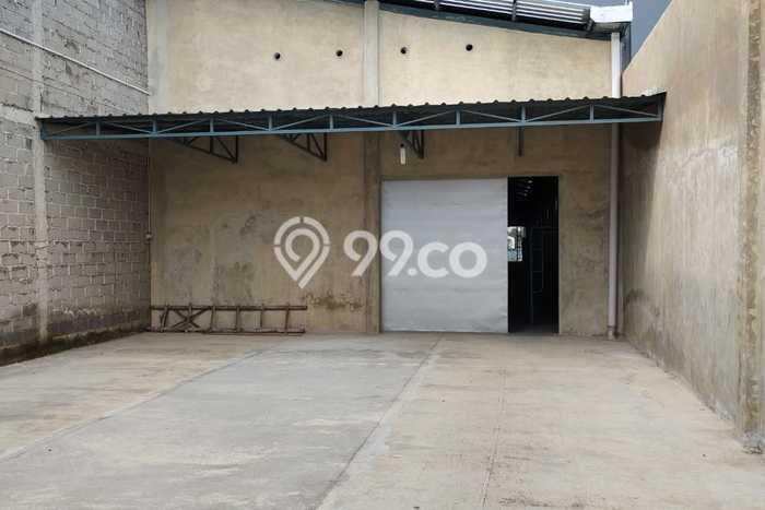 Unit Gudang Disewa Lokasi Gatak, Sukoharjo Spesifikasi Luas Bangunan 450m2 Unit Gudang Disewa Lokasi Gatak, Sukoharjo Spesifikasi Luas Bangunan 450m2