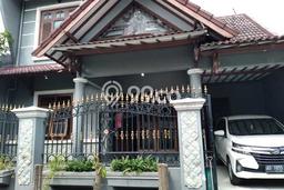Disewakan Rumah Konsep Minimalis di Gentan Solo dengan 5 Kamar Disewakan Rumah Konsep Minimalis di Gentan Solo dengan 5 Kamar