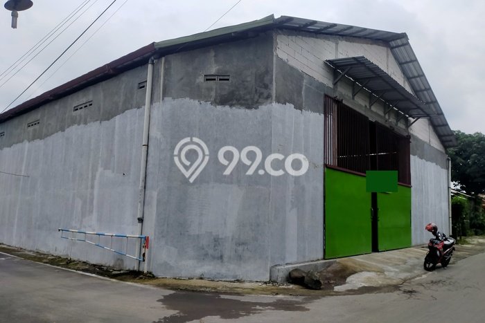 Gudang disewakan lokasi strategis Colomadu Solo 300m2 Gudang disewakan lokasi strategis Colomadu Solo 300m2