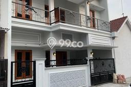 Dijual Cepat Rumah Bagus Siap Huni LB 130m2 di Gentan, Solo Dijual Cepat Rumah Bagus Siap Huni LB 130m2 di Gentan, Solo