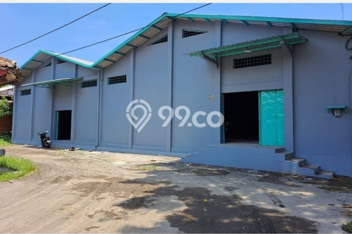 Gudang disewakan lokasi strategis Kartosuro Solo 750m2 Gudang disewakan lokasi strategis Kartosuro Solo 750m2