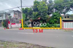 Lahan untuk Dijual di Jebres Solo Luas 302m2 Lahan untuk Dijual di Jebres Solo Luas 302m2