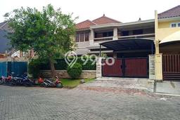 Rumah Mewah LB 400m2 Siap Huni Desain Elegan di Pakuwon City, Surabaya Rumah Mewah LB 400m2 Siap Huni Desain Elegan di Pakuwon City, Surabaya