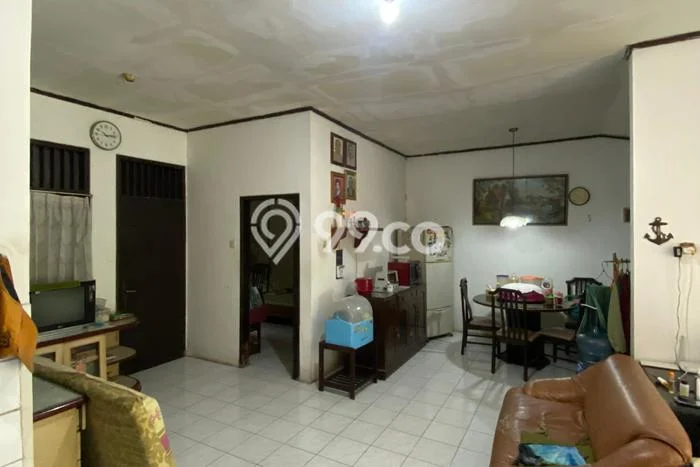 Jual Rumah Eksklusif 3 KT di Sukomanunggal, Surabaya Jual Rumah Eksklusif 3 KT di Sukomanunggal, Surabaya