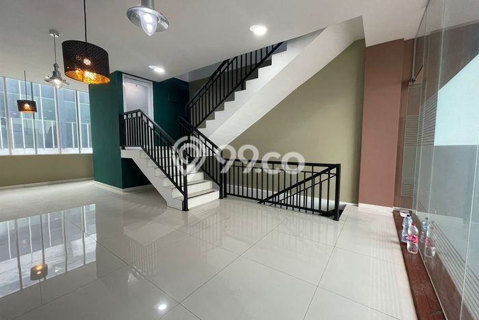 Ruko Bagus Dijual LB 262m2 Lokasi Strategis Jakarta Selatan Area Cocok untuk Bisnis Ruko Bagus Dijual LB 262m2 Lokasi Strategis Jakarta Selatan Area Cocok untuk Bisnis